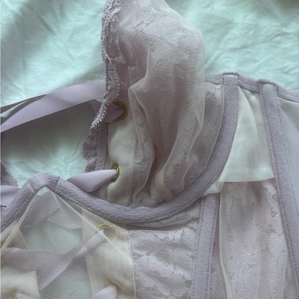 Lace-Up Lavender Corset Top Victoria’s Secret 34c - Picture 6 of 8